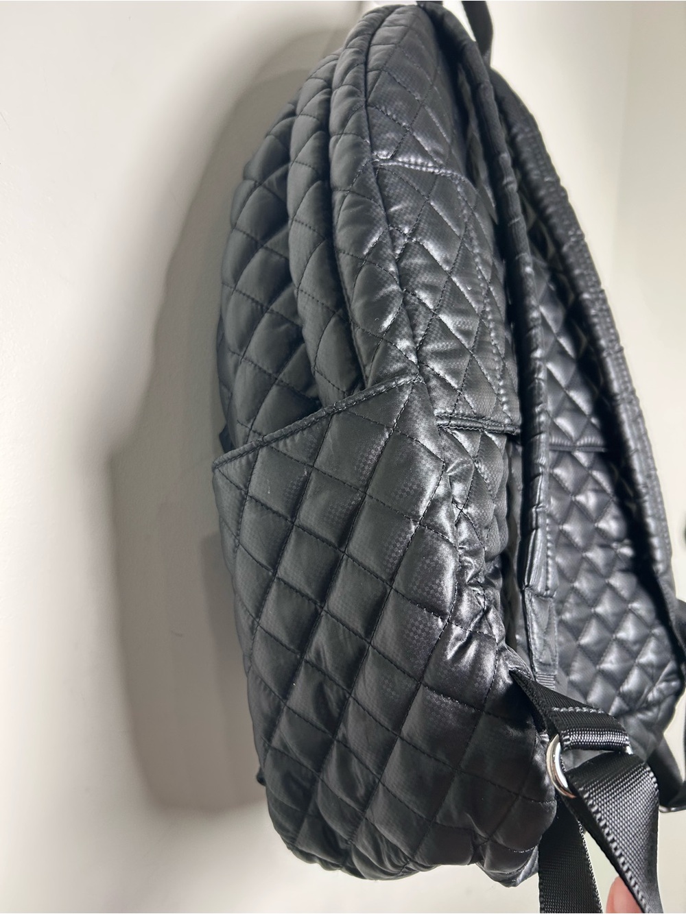 Oliver Thomas Large Wingwoman Laptop Backpack black quilted travel work - Picture 4 of 9
